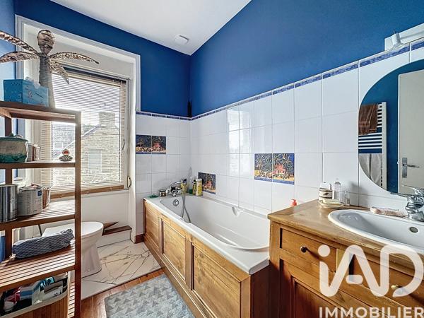 Maison à vendre 6 pièces 144 m² Le Bono