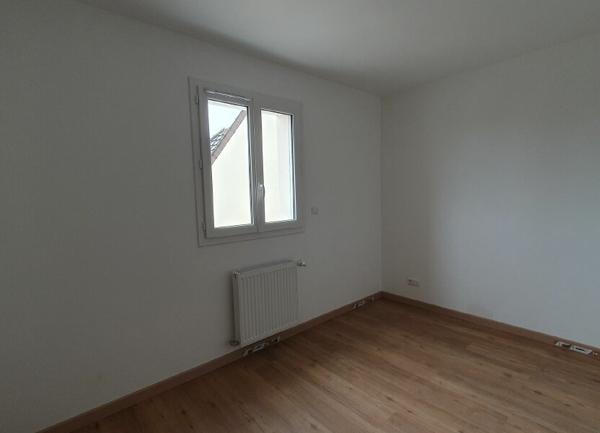 Maison à louer    4 pièces • 95 m2 Pontault-Combault