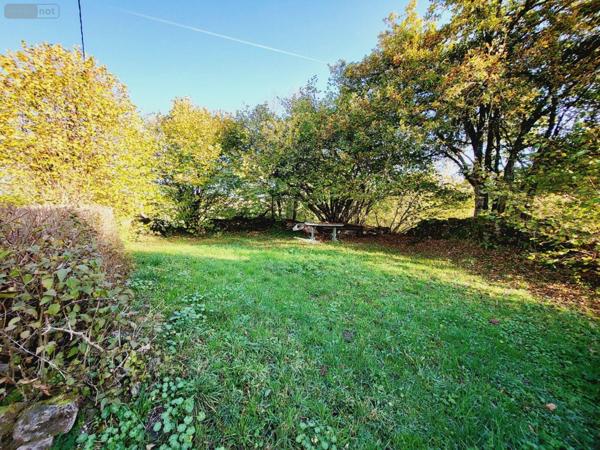 Maison à vendre à Saint-Merd-la-Breuille en Creuse (23100), ref : UM 1247