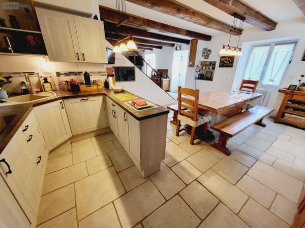 Maison à vendre à Saint-Merd-la-Breuille en Creuse (23100), ref : UM 1247