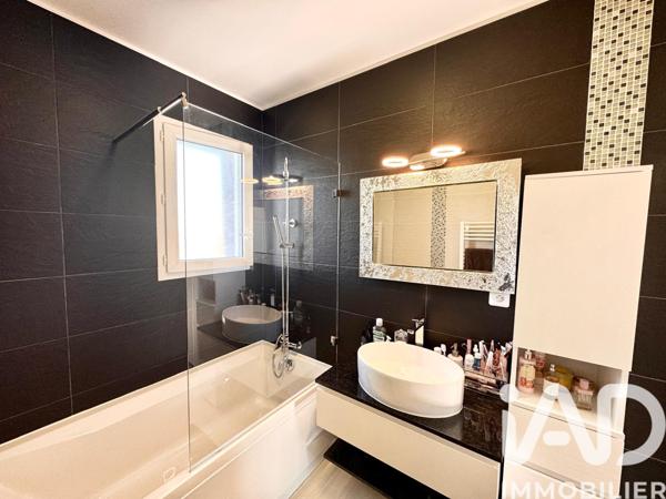 Maison à vendre 5 pièces 136 m² Dingy-en-Vuache