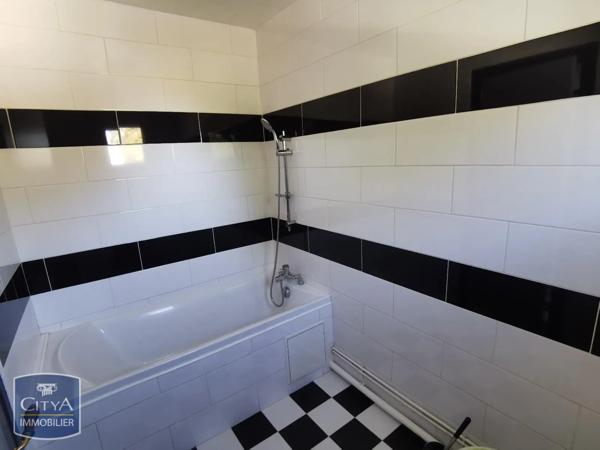 Maison à louer 3 pièces 85.54m² Mont-de-Marsan (40000)