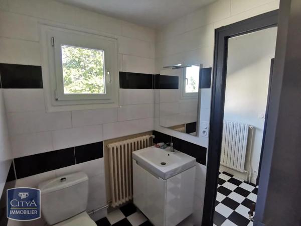 Maison à louer 3 pièces 85.54m² Mont-de-Marsan (40000)