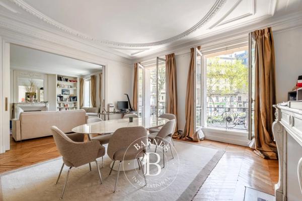 Paris 6ème, Appartement 2 Chambres -  108 m² à vendre