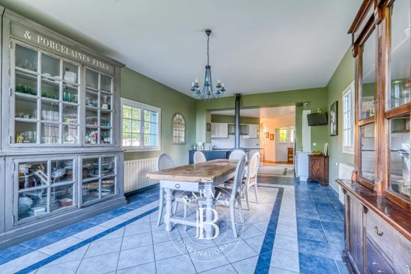 Chantilly, Maison 6 Chambres -  425 m² à vendre