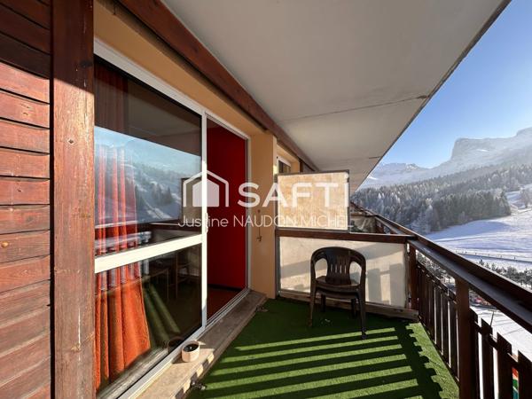 Appartement aux pieds des pistes avec vue montagne