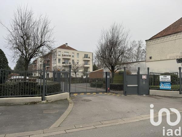 Appartement 4 pièces de 63 m² à Sin-le-Noble (59450)