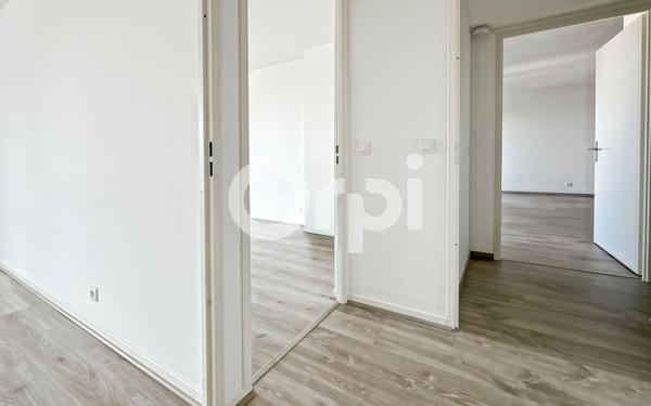 Appartement à vendre    3 pièces • 57,69 m2 Mantes-la-Jolie