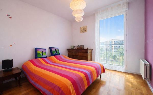 Appartement à vendre    5 pièces • 110 m2 Tassin-la-Demi-Lune