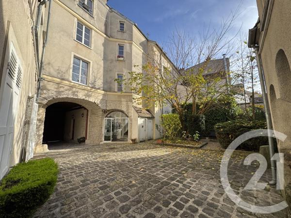 Appartement à vendre  5 pièces - 106,81 m2 FONTAINEBLEAU - 77