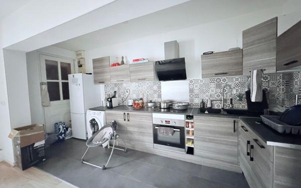 Appartement à vendre    3 pièces •  Guise