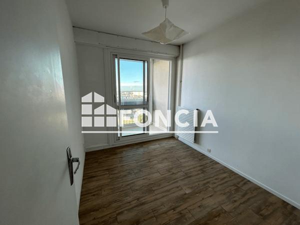 Location Appartement 2 pièces 35.11 m² - 2 AVENUE DU CANADA Rennes 35000