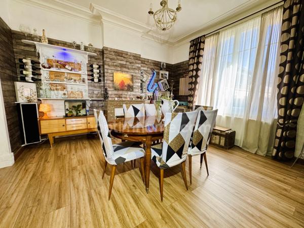 Charmante Maison de 7 pièces, 6 chambres, écoles et commerces à proximité, jardin sans vis-à-vis, grand garage et atelier