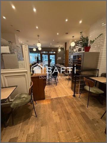 FONDS DE COMMERCE RESTAURANT 120 M2 PARIS 9 EME 80 COUVERTS EXTRACTION DE 400 LICENCE 4