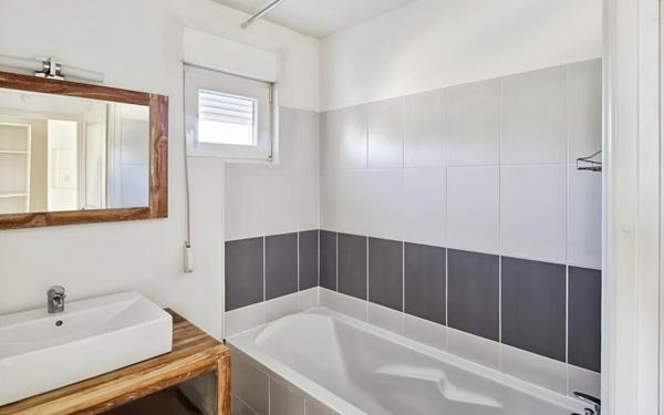 Appartement à vendre    3 pièces •  Pertuis