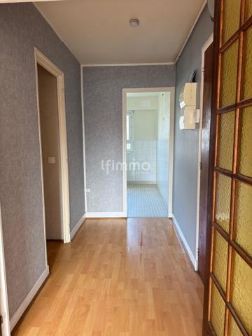 Chilly Mazarin / Appartement 2 pièces / Residence grand jardin