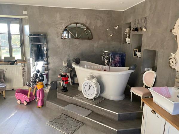 Vente Maison 10 pièces 330 m2 à Ploumagoar