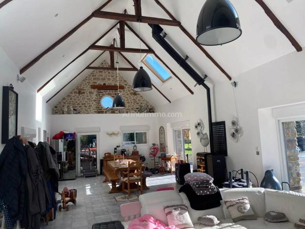 Vente Maison 10 pièces 330 m2 à Ploumagoar