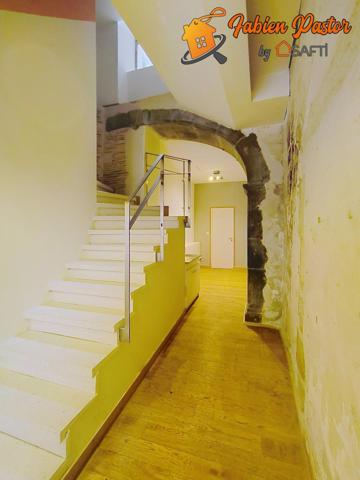 Maison 7 pièces + local commercial, 220m².