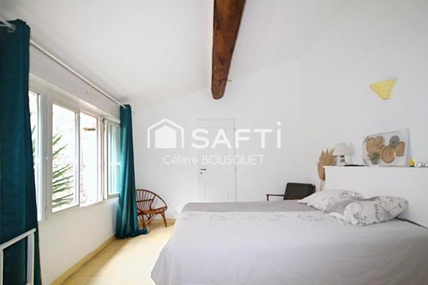 Maison de village de 227 m2 sur terrain de 668 m2