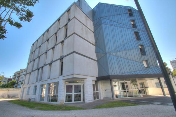 Appartement à vendre    1 pièce • 17,72 m2 Orléans