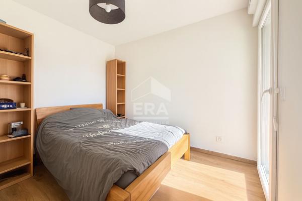 Appartement avec balcon 2 pièces avec ascenseur.