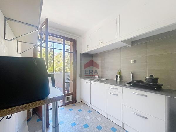 A VENDRE 13014 BON SECOURS APPARTEMENT T4 BALCON RESIDENCE CAVE PARKING 