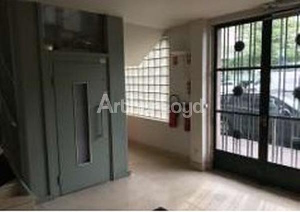 Bureaux à vendre Lille Centre - 1 388 m² avec parkings et excellente accessibilité