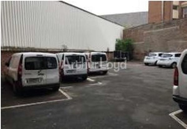 Bureaux à vendre Lille Centre - 1 388 m² avec parkings et excellente accessibilité