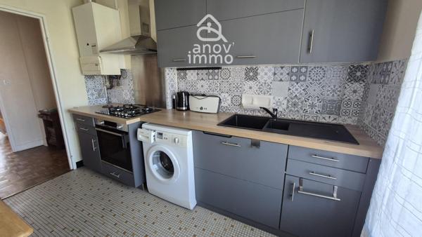 Appartement
                                                                                                                                                                                                                                                                                                                        3 pièce(s)                                                                                                                                                                                                          2 chambre(s)                                                                                                                                                                                                          67  m²