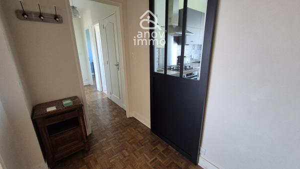 Appartement
                                                                                                                                                                                                                                                                                                                        3 pièce(s)                                                                                                                                                                                                          2 chambre(s)                                                                                                                                                                                                          67  m²