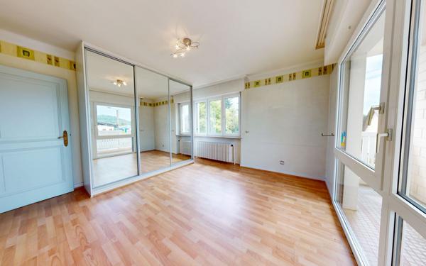 Appartement à vendre    4 pièces • 91 m2 Florange