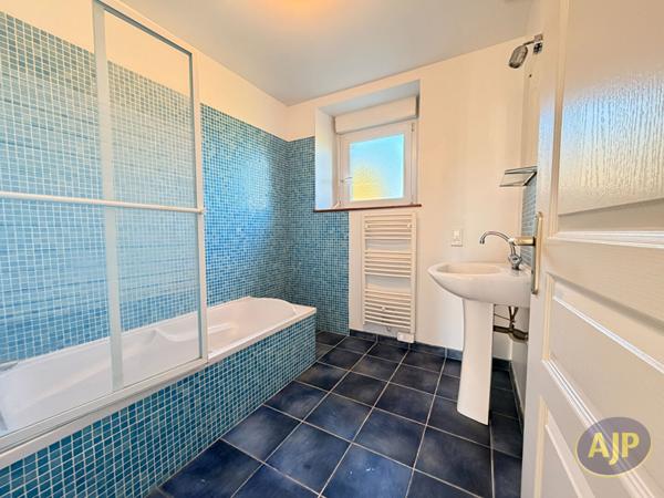 Location appartement Colpo : 850 € - AJP Immobilier Plumelec