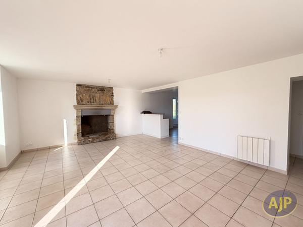 Location appartement Colpo : 850 € - AJP Immobilier Plumelec