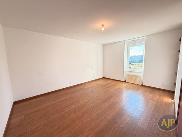 Location appartement Colpo : 850 € - AJP Immobilier Plumelec