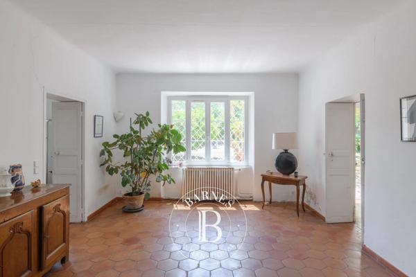 La Garde, Bastide 5 Chambres -  262 m² à vendre