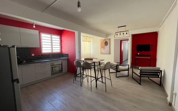Appartement à louer    3 pièces • 67,17 m2 Fort-de-France
