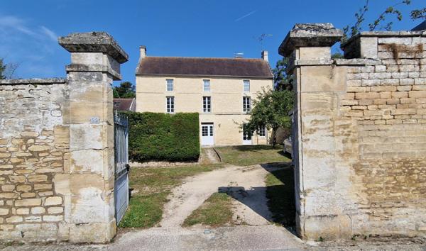 Maison 148m2, 5 chambres, 3 salles d'eau, terrain 383m2