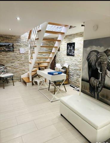 Charmante Maison dans le Domaine Prestigieux des Hauts de Vaugrenier.