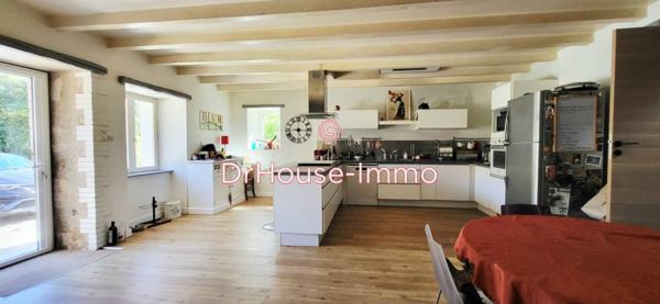 Maison à vendre 7 pièces de 218 m²