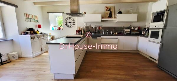 Maison à vendre 7 pièces de 218 m²