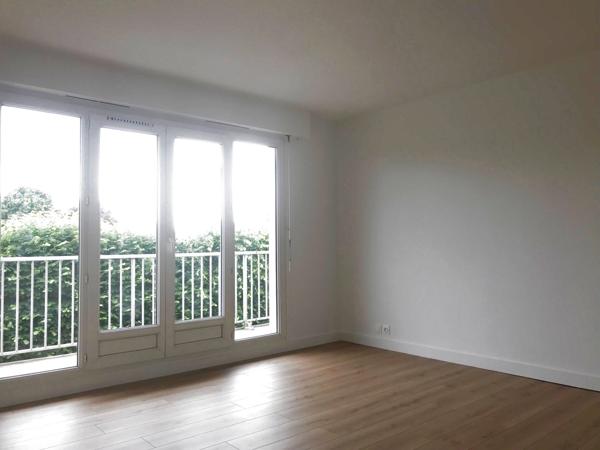 A LOUER appartement de 2 pièces EVRY-COURCOURONNES