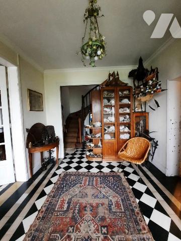 BOURG-ET-COMIN : BELLE DEMEURE A RENOVER AVEC ETANG

Vous recherchez une maison avec plus de ...