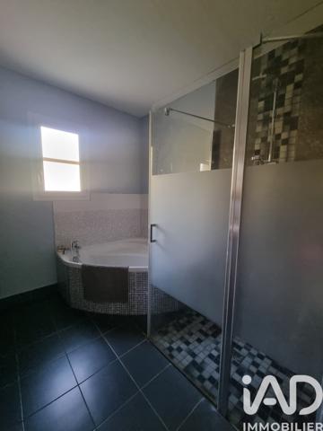 Maison à vendre 6 pièces 117 m² Aigondigné