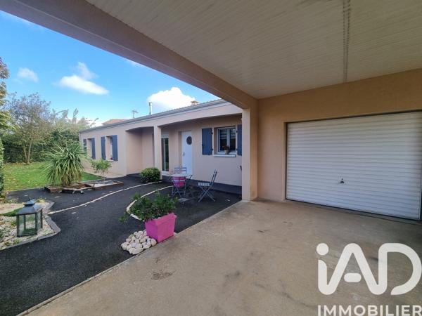 Maison à vendre 6 pièces 117 m² Aigondigné