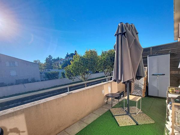 INVESTISSEMENT LOCATIF Appt duplex - T4 - 3 chambres - 84 m² - Résidence avec piscine - Plan-de-Cuques (13380)