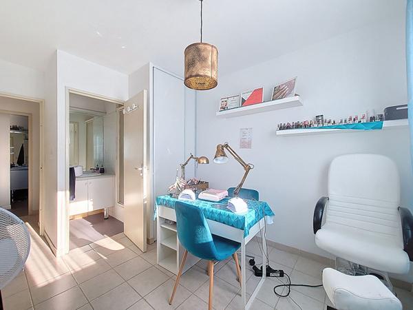 INVESTISSEMENT LOCATIF Appt duplex - T4 - 3 chambres - 84 m² - Résidence avec piscine - Plan-de-Cuques (13380)