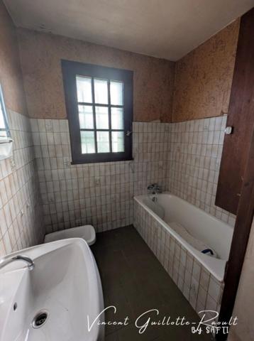 Maison 98m²- 3 chambres- garage 30m²- terrain 1547m²