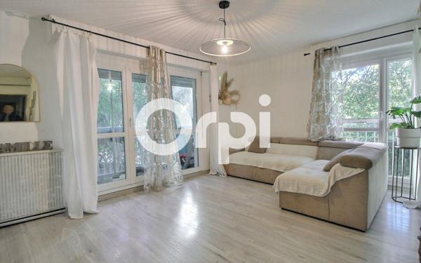 Appartement à vendre    5 pièces • 93 m2 Marseille 10