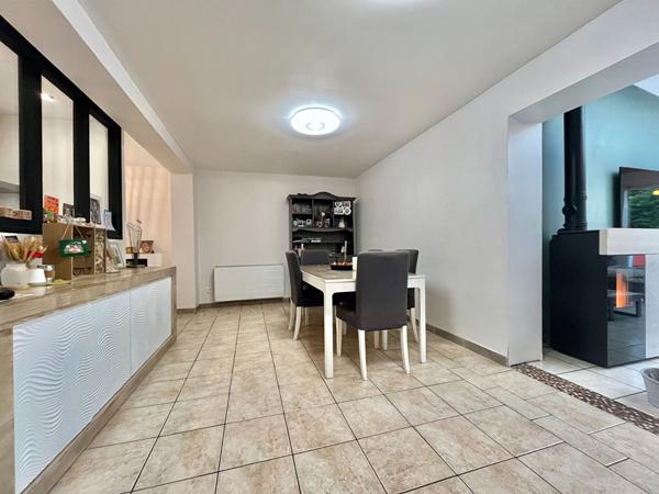 Maison à Calais de 127 m2 secteur Virval, 4 chambres, jardin, garage